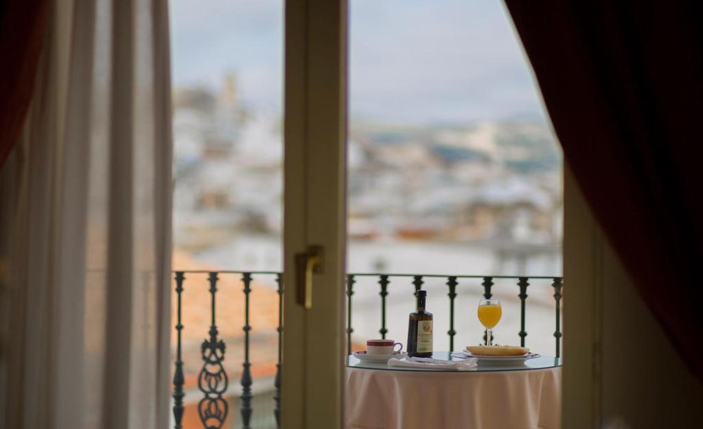 Hotel La Casa Grande Baena Eksteriør bilde
